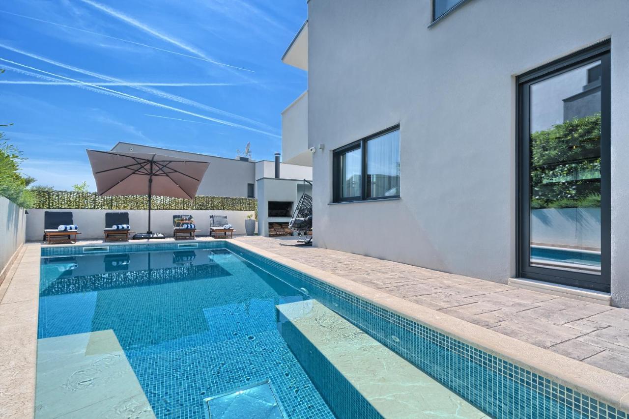 Villa Celestial Split Ngoại thất bức ảnh